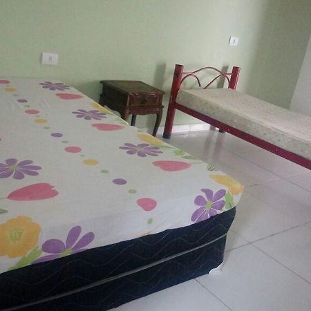 Hospedaria Kali Mongagua Bagian luar foto